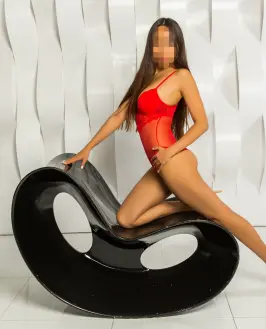 Массажистка Боня из