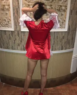 Массажистка Майя из